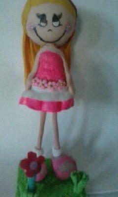 Boneca loira de bscuit